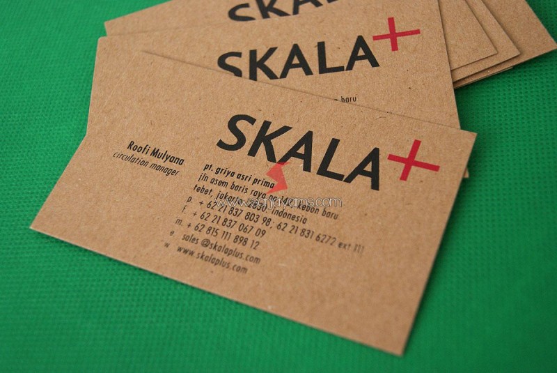 Kartu Nama Daur Ulang