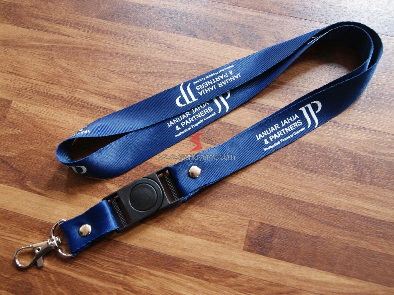 Lanyard Januar jahja