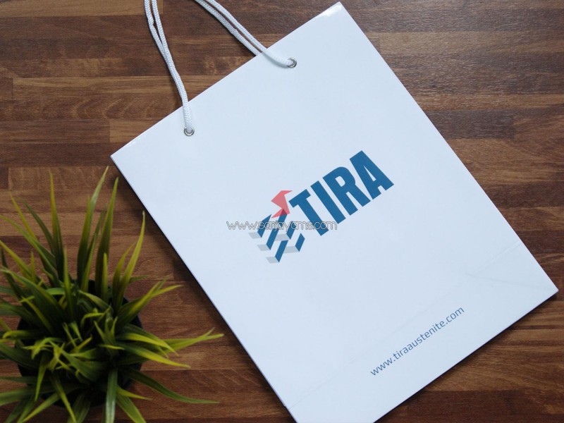 Paperbag - TIRA