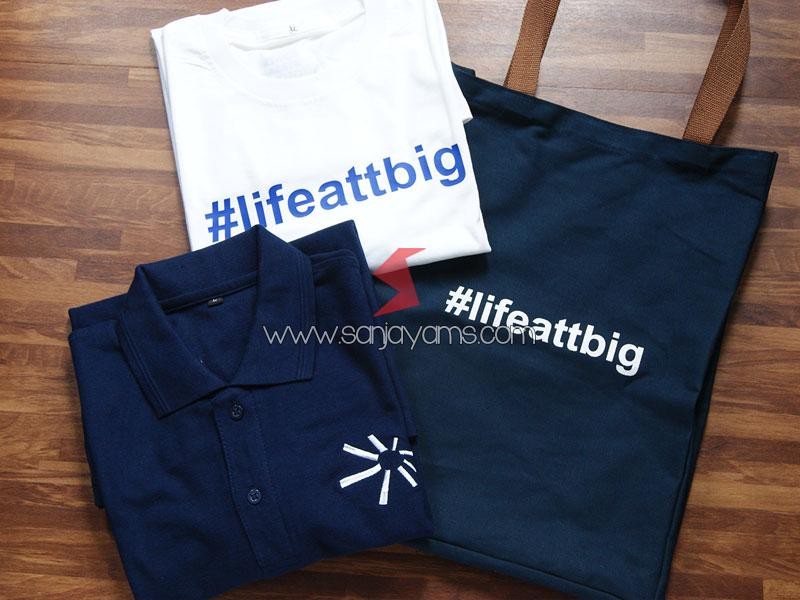 Souvenir Tower Bersama