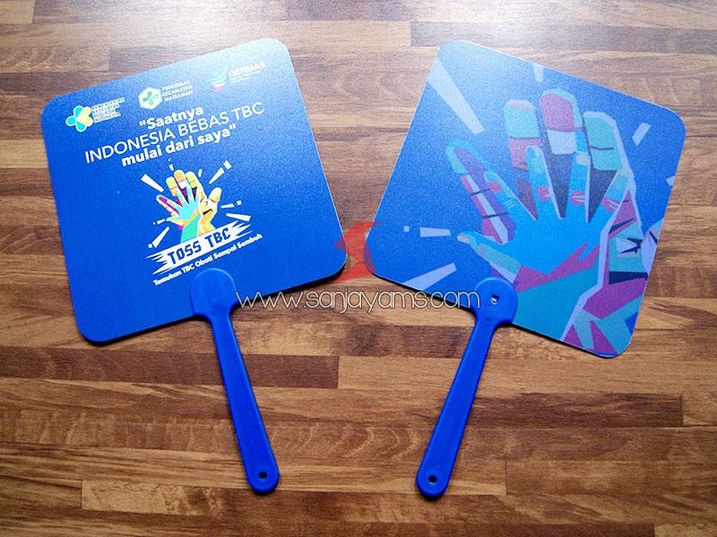 Kipas plastik Toss TBC