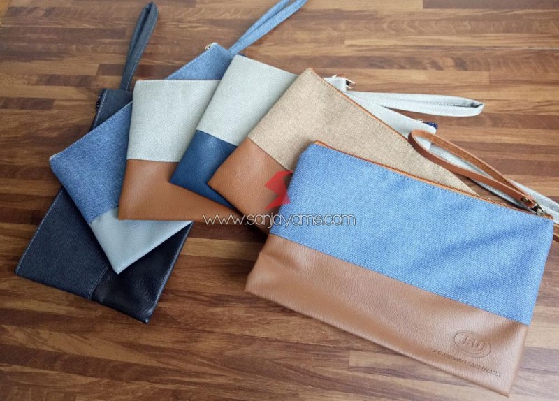 Pouch Jeans dengan variasi warna bahan dan kulit