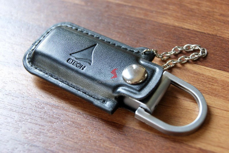 USB Kulit (UK03) BTECH