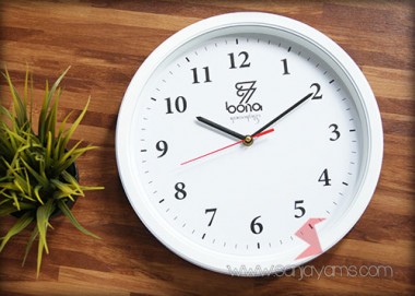 Jam Dinding 31 cm (J-199)