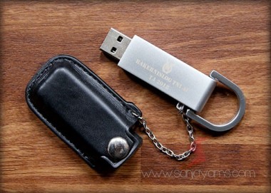 USB Kulit (UK03)