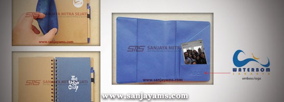 Memo dan Dompet Passport Waterbom